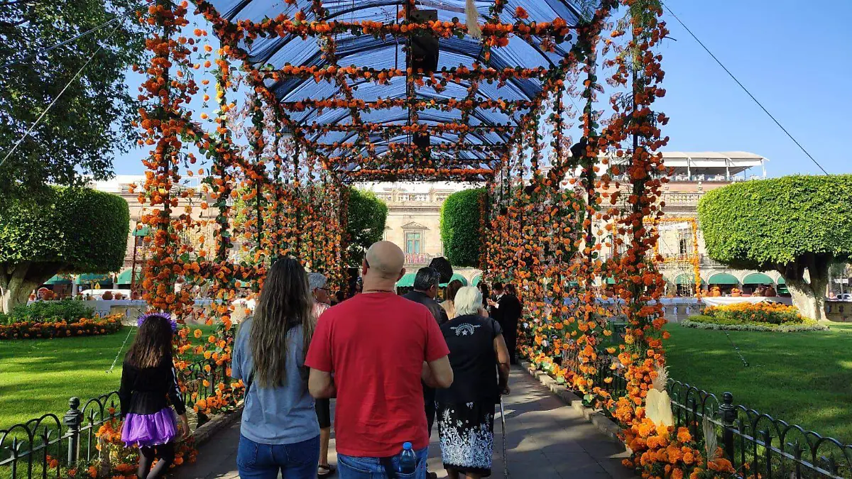 turistas día de muertos  centrojavv